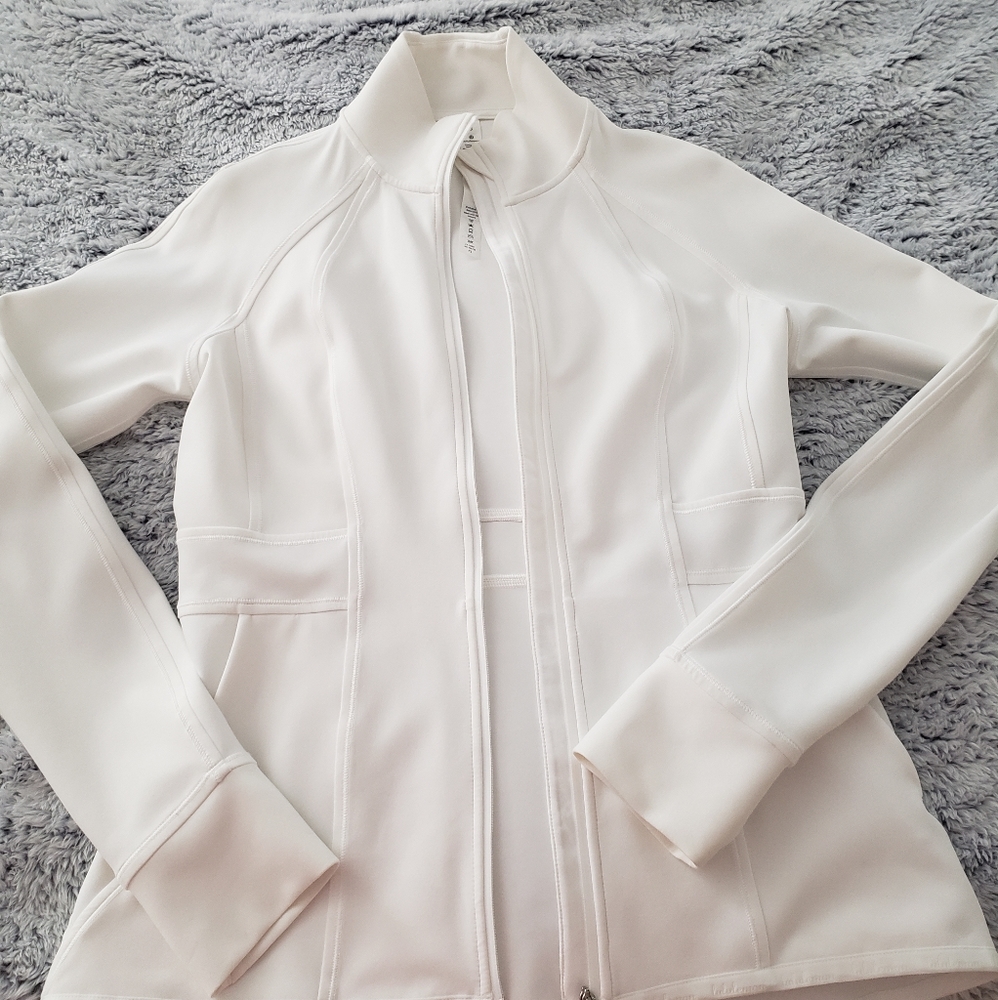 Lululemon jacket white 8